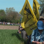Environnement : une journée de mobilisation contre les mégabassines
Dans le Puy-de-Dôme, une nouvelle manifestation contre les mégabassine a eu lieu samedi 11 mai. 6 500 personnes se sont rassemblées à l’appel de plusieurs associations écologistes et de la Confédération paysanne.