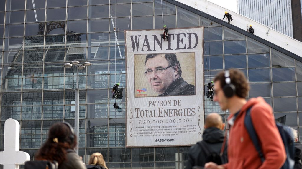 Patrick Pouyanné reconduit à la tête de TotalEnergies pour une durée de trois ans
Les actionnaires ont également voté en faveur des résolutions relatives à la rémunération du président directeur générale.