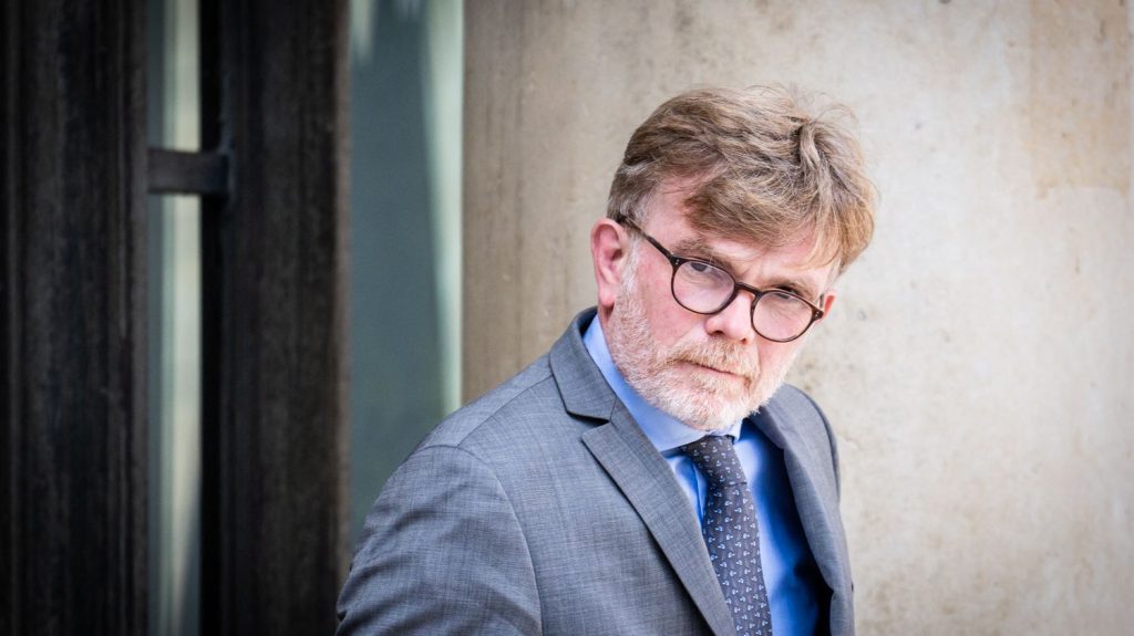 Plan Ecophyto : "Nous allons y mettre les moyens", prétend le ministre de l'Agriculture Marc Fesneau
Le ministre de l'Agriculture estime que le plan Ecophyto est "important" car il est "un élément de la stratégie de compétitivité et de souveraineté".