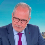 Colère des agents pénitentiaires : "Il faut en permanence essayer de renforcer la sécurité", insiste Laurent Ridel, inspecteur général de la justice
L’attaque mortelle d’un fourgon dans l’Eure a déclenché un mouvement de contestation dans les prisons françaises. Explications, samedi 25 mai, de Laurent Ridel, inspecteur général de la justice et ancien directeur de l’administration pénitentiaire sur le plateau du 12/13 info.