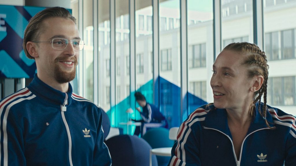 "L'esprit Coubertin", satire au pistolet
Les sorties cinéma de la semaine avec Thierry Fiorile et Matteu Maestracci : "L'esprit Coubertin" de Jérémie Sein et "La vie selon Ann" de Joanna Arnow.