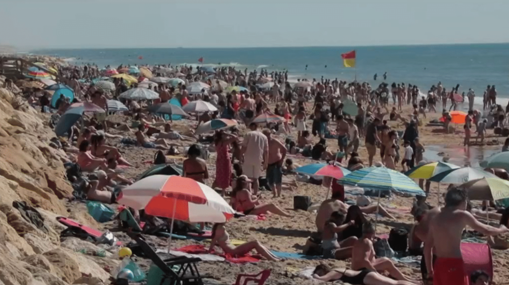 Pont de l'Ascension : de nombreux touristes sur les plages
Le pont de l'Ascension est l'occasion pour de nombreux vacanciers de prévoir un week-end prolongé sur les plages. C'est notamment le cas en Gironde, dans le bassin d'Arcachon, où un camping constate l'engouement.