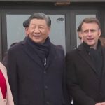 Visite de Xi Jinping en France : Emmanuel Macron et le président chinois au Tourmalet
Emmanuel Macron et Xi Jinping se sont rendus au col du Tourmalet, dans les Hautes-Pyrénées, mardi 7 mai. Cela conclut la visite d'État de deux jours du président chinois.