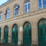 Émeutes à Cherbourg : dix-huit mois de prison ferme pour l'un des auteurs de violences urbaines
A la barre, il a affirmé ne "se souvenir de rien". L'homme a été condamné pour des violences avec usage d'une arme envers des forces de l'ordre et des dégradations.