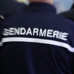 Ardèche : deux mineurs soupçonnés d'avoir tué un garçon de 19 ans à Annonay mis en examen pour assassinat
Les deux jeunes de 16 et 17 ans, interpellés jeudi 13 juin, n'ont pas reconnu les faits. La procureure de la République de Privas confirme qu'il s'agit d'un meurtre sur fond de trafic de drogue. La personne qui avait donné rendez-vous à la victime, à Annonay, est toujours recherchée.