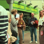 Législatives 2024 : une bataille sans merci dans le 17ème arrondissement de Paris
Dans le 17ème arrondissement de Paris, la bataille pour les législatives fait rage. Dans la 4ème circonscription de Paris certains candidats se livrent à des campagnes express dans les rues de la capitale