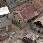 Intempéries : un village évacué après une crue dévastatrice en Isère
Le hameau de La Bérarde, en Isère, a été dévasté par le passage d’un torrent, après de fortes pluies et une crue soudaine, aux alentours de 2 heures du matin, vendredi 21 juin. Habitants, alpinistes et randonneurs ont été évacués en hélicoptère.