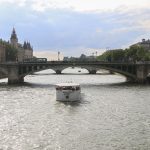 Paris 2024 : la mauvaise qualité de l'eau de la Seine empêche l'équipe de France de nage en eau libre de s'entraîner
Les pluies du mois de mai ont détérioré la qualité de l'eau de la Seine et le débit est trop important. Impossible de se baigner dans le fleuve de paris, à quelques semaines des Jeux olympiques. L'équipe de France de nage en eau libre ne peut pas s'entraîner.