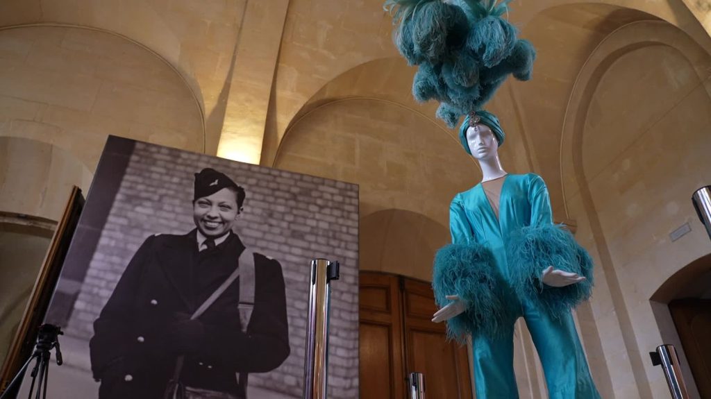 L’hommage de la ville de Caen à Joséphine Baker, artiste libre, engagée dans la Résistance et militante antiraciste
A l'occasion du 80e anniversaire de la libération de Caen, la ville rend hommage à une femme libre et engagée. Star des années folles, Joséphine Baker, qui avait choisi la France comme patrie, était aussi une résistante dans les forces françaises libres.