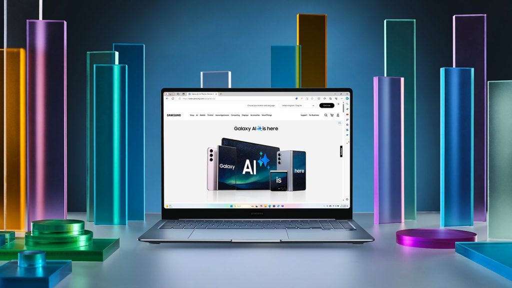 Le premier portable Samsung Copilot+ incompatible avec une quarantaine de logiciels, jeux et services en ligne
Les premiers portables PC, optimisés pour l’intelligence artificielle de Microsoft, Copilot+, arrivent en France. C’est le cas du Galaxy Book4 Edge, signé Samsung, disponible depuis mardi 18 juin, comme dans six autres pays. Un lancement terni par une longue liste d'incompatibilités logicielles majeures.
