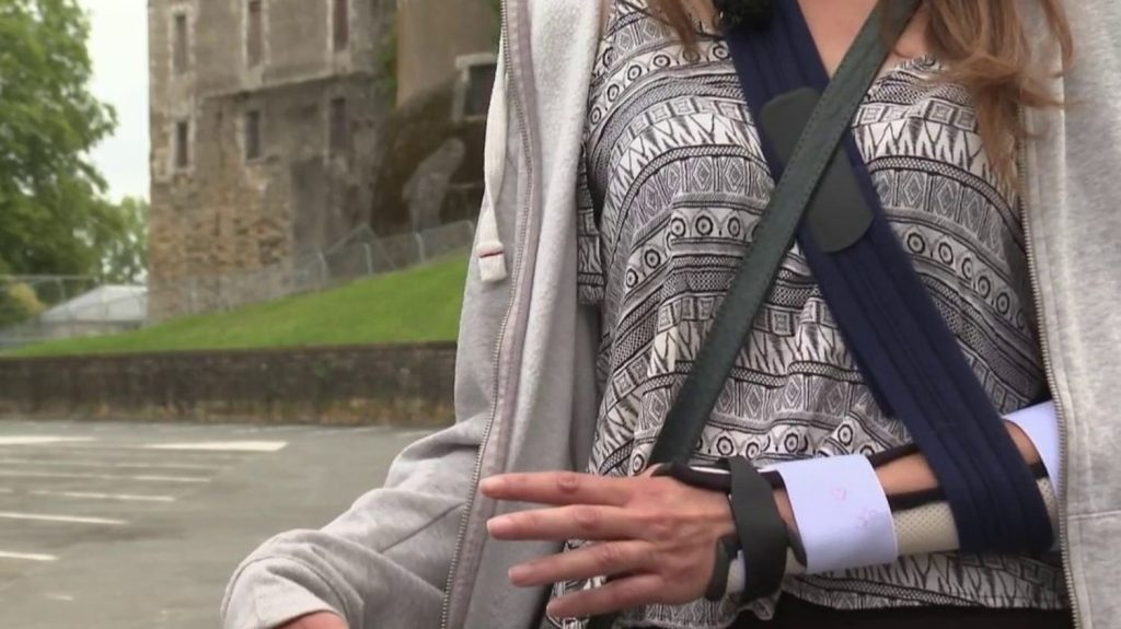 Fêtes de Bayonne : deux femmes violemment agressées témoignent
Élodie et sa tante ont été agressées durant les fêtes de Bayonne, dans la nuit du samedi 13 au dimanche 14 juillet. Elles ont toutes les deux porté plainte.
