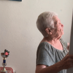 Vague de chaleur : dans les Alpes-Maritimes, en vigilance orange, les habitants subissent des températures impressionnante
Avec un ressenti de 43°C prévu lundi, des dispositions sont prises pour éviter que les personnes âgées ou vulnérables ne souffrent trop.