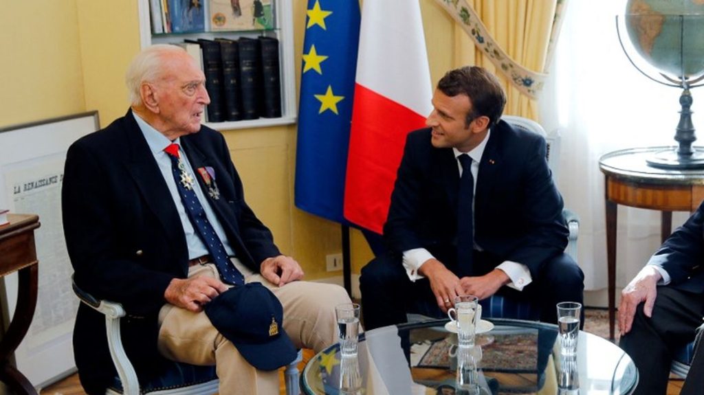 Jacques Lewis, vétéran du Débarquement, est mort à l'âge de 105 ans, annonce l'Elysée
La présidence a salué "une figure de la Résistance, un héros de son armée".