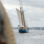 Finistère : des navires centenaires paradent aux Fêtes maritimes de Brest
Samedi 13 juillet, c’est l'effervescence à Brest, où les fêtes maritimes ont débuté. Des dizaines de milliers de visiteurs auront le privilège de pénétrer à l'intérieur de vieux gréements, frégates ou bateaux de course, qui regorgent de secrets et d'anecdotes.