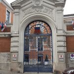 La mairie de Montauban utilise une photo du maréchal Pétain pour annoncer les commémorations de la Libération, l'opposition réclame des excuses
"Il n'est pas acceptable que le journal municipal colporte même de façon implicite une vision déformée de l'Histoire", dénonce un élu d'opposition. Une photo du maréchal Pétain a été publiée dans le journal de la mairie de Montauban, pour évoquer l'anniversaire de la libération de la ville.