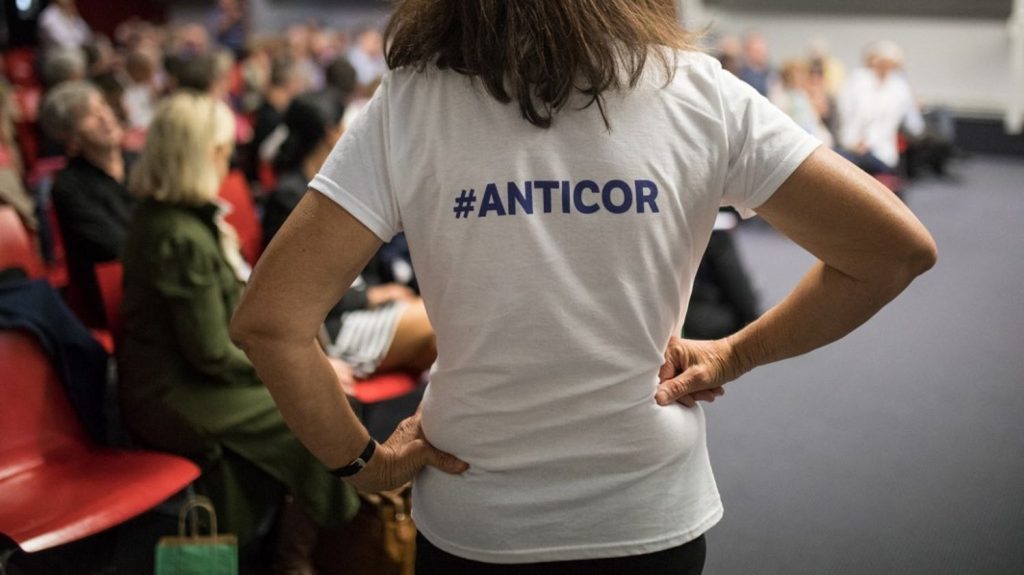 Lutte anticorruption : le gouvernement refuse d'octroyer un agrément à Anticor, l'association dénonce une "stratégie du pourrissement"
Fondée en 2002 "pour lutter contre la corruption et rétablir l'éthique en politique", Anticor bataille depuis plus d'un an pour retrouver son agrément.