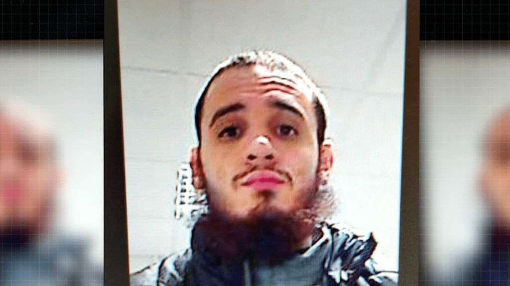 Agression d’un chauffeur de taxi dans la Sarthe : le suspect, radicalisé, a été incarcéré
Dans les suites de l'enquête sur l’agression d’un chauffeur de taxi près du Mans, dans la Sarthe, le preneur d'otage présumé a été écroué. Il était connu des services de police pour radicalisation islamiste.