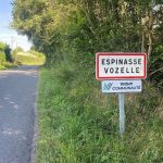Tuerie dans l'Allier : la commune d'Espinasse-Vozelle sous le choc, l'enquête se poursuit
L'auteur des coups de feu était "isolé" et avait "très peu de contacts dans la commune", d'après le maire.
