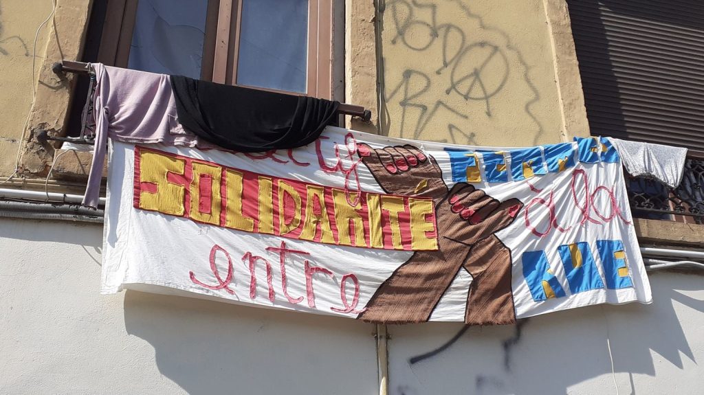 Témoignages
"Je me sentais comme une mère incapable" : à Lyon, le quotidien difficile des familles à la rue, alors que 2 000 enfants dorment dehors en France
Selon le baromètre "enfants dans la rue", publié par l'Unicef et la Fédération des acteurs de la solidarité, plus de 2 000 enfants dorment dehors, à quelques jours de la rentrée scolaire.
