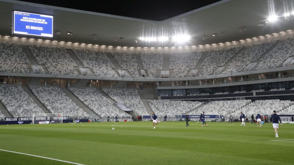 Football : les Girondins de Bordeaux seront auditionnés vendredi auprès du CNOSF
Relégués en National 2 par la DNCG, les Girondins de Bordeaux tentent un dernier recours pour maintenir l'équipe en National 1.