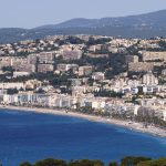 Carte
Visualisez la canicule marine qui touche actuellement la côte niçoise
La température moyenne de la surface de la mer Méditerranée atteint des niveaux record en ce début août, surpassant les valeurs observées en 2023 à la même période.