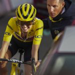 Vidéo
Tour de France femmes : la Polonaise Katarzyna Niewiadoma, vainqueure de l'édition 2024, a "détesté chacun des moments de l'ascension"
En larmes de joie à l'arrivée, la gagnante du Tour de France femmes a raconté le calvaire qu'elle a vécu dimanche lors de la dernière étape dans l'Alpe d'Huez avant de lever les bras de bonheur.