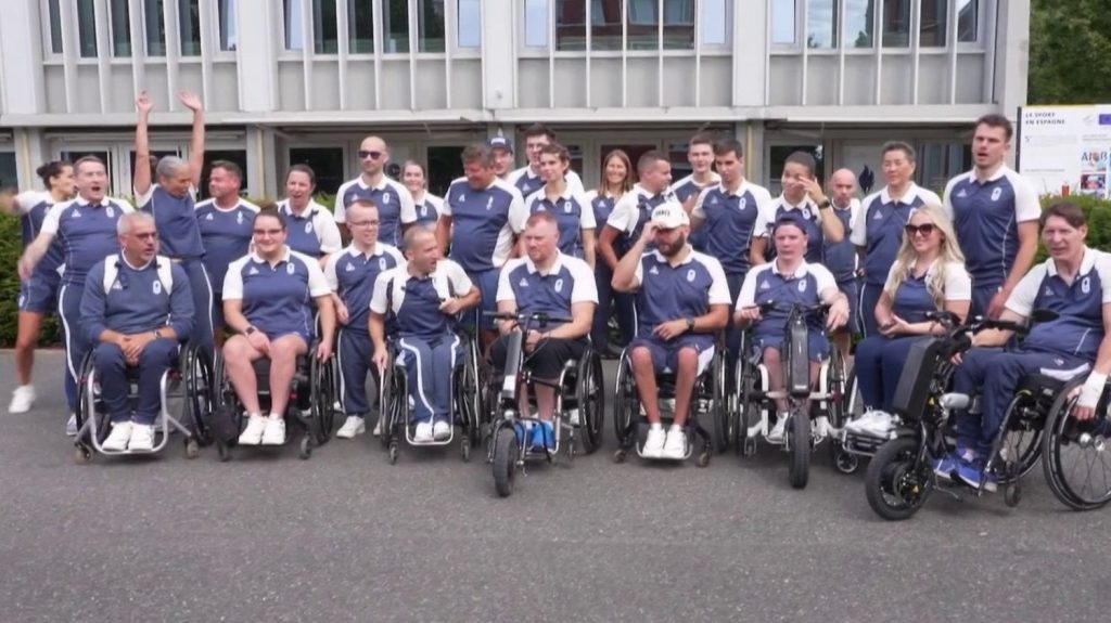 Paris 2024 : les para-athlètes découvrent le village olympique
Les para-athlètes du monde entier ont découvert le village paralympique, mercredi 21 août. Au total, 9 000 personnes y logeront.