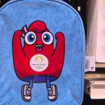 Paris 2024 : les Jeux olympiques font recette au rayon des fournitures scolaires
L'engouement observé pendant les Jeux olympiques sur les produits dérivés continue avec les fournitures scolaires. Mais combien coûtent ces produits, et s’agit-il d’une bonne affaire?