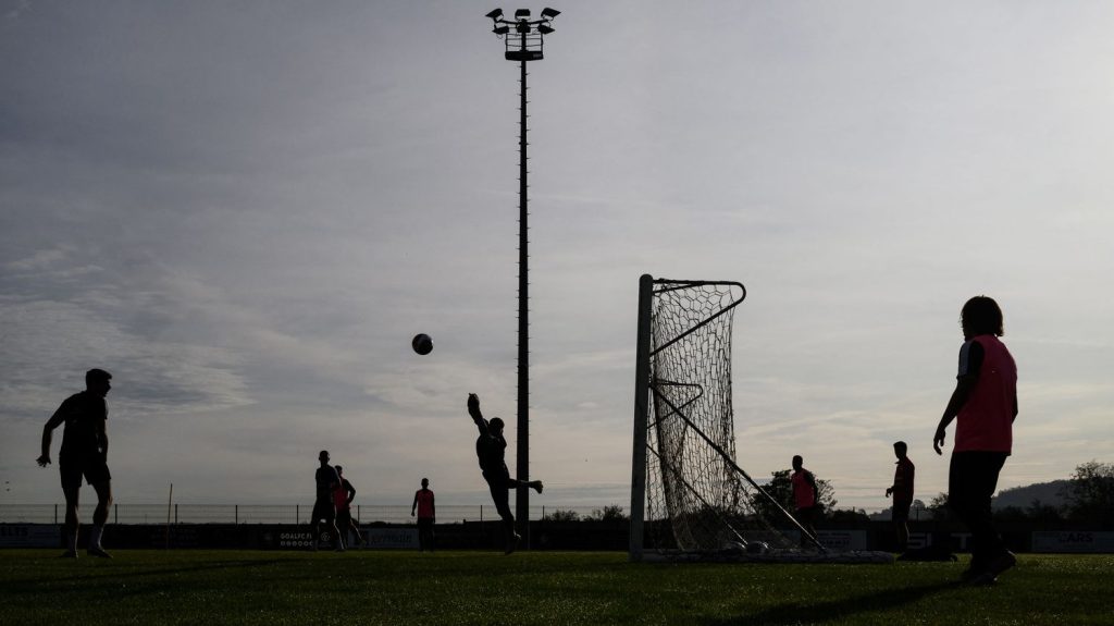 Football : bien décidé à récupérer la place de Bordeaux en National 1, le GOAL FC veut boycotter son premier match de championnat
Relégué sportivement en National 2 l'an passé, le GOAL FC espère toujours récupérer la place des Girondins de Bordeaux en N1. Mais la Fédération française de football n'a pas répondu aux demandes du club lyonnais.