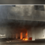 Incendie devant la synagogue de la Grande-Motte : le ministre de l'Intérieur dénonce un acte criminel
Une synagogue a été probablement attaquée dans la matinée du samedi 24 août à la Grande-Motte, près de Montpellier. Une voiture aurait explosé à proximité du lieu de culte. L'édifice est endommagé et un policier a été blessé.