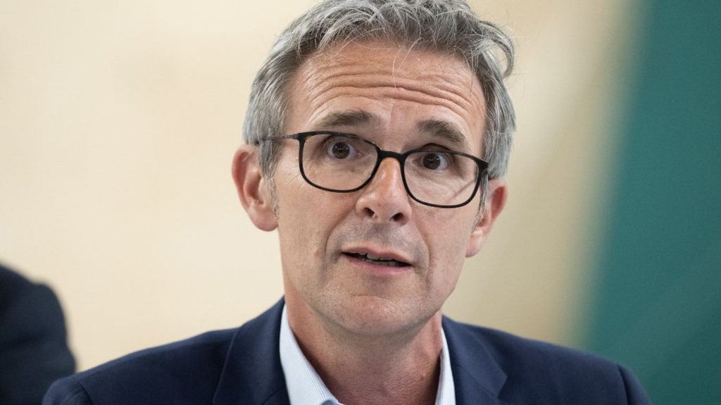 JO de Paris 2024 : "mission accomplie" en Seine-Saint-Denis, avec un grand succès populaire, mais des attentes côté héritage
Le président du département, Stéphane Troussel, tire un premier bilan des Jeux olympiques en Seine-Saint-Denis. L'opposition considère être encore "loin du compte", notamment sur le nombre de piscines.