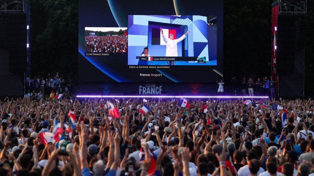 Jeux paralympiques : "La cérémonie d'ouverture m'a mis une énorme claque !"... Comment les athlètes paralympiques ont vécu les JO
A quelques jours de leur entrée en lice lors des Jeux paralympiques (du 28 août au 8 septembre), plusieurs membres de la délégation française se livrent sur les émotions vécues ces deux dernières semaines lors de la fête olympique.