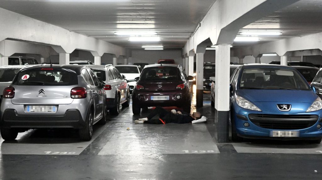Pour lutter contre l'insécurité dans les parkings souterrains, le maire de Metz annonce des places réservées aux femmes
Une mesure annoncée par le maire après le viol d'une femme, début août, dans le parking souterrain d'un centre commercial.