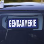 Loire-Atlantique : plus de 1 500 personnes participent à une rave-party à Blain
Près de 700 voitures sont arrivées dans la nuit de vendredi à samedi à Blain, en Loire-Atlantique. Une rave-party est toujours en cours dimanche.