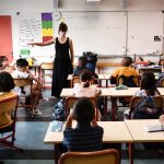 La rentrée scolaire "est prête depuis longtemps" mais il manque "un cap", alerte Audrey Chanonat, du SNPDEN-Unsa
La rentrée scolaire aura lieu lundi 2 septembre, avec une ministre de l'Éducation nationale démissionnaire, dans l'attente d'un nouveau gouvernement.