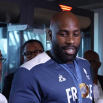 Guadeloupe : Teddy Riner accueilli en héros
Teddy Riner est retourné chez lui, en Guadeloupe. Médailles d’or autour du cou, le judoka est venu saluer ses supporters de la première heure.