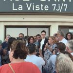 Marseille : les habitants des quartiers Nord apportent leur soutien à une médecin agressée
À Marseille, des habitants du quartier de La Viste se mobilisent pour tenter de retenir près d’eux une jeune généraliste. Cette praticienne s’est installée au début de l’été dans les quartiers Nord, avant d’être violemment agressée le 12 août dernier dans son cabinet.