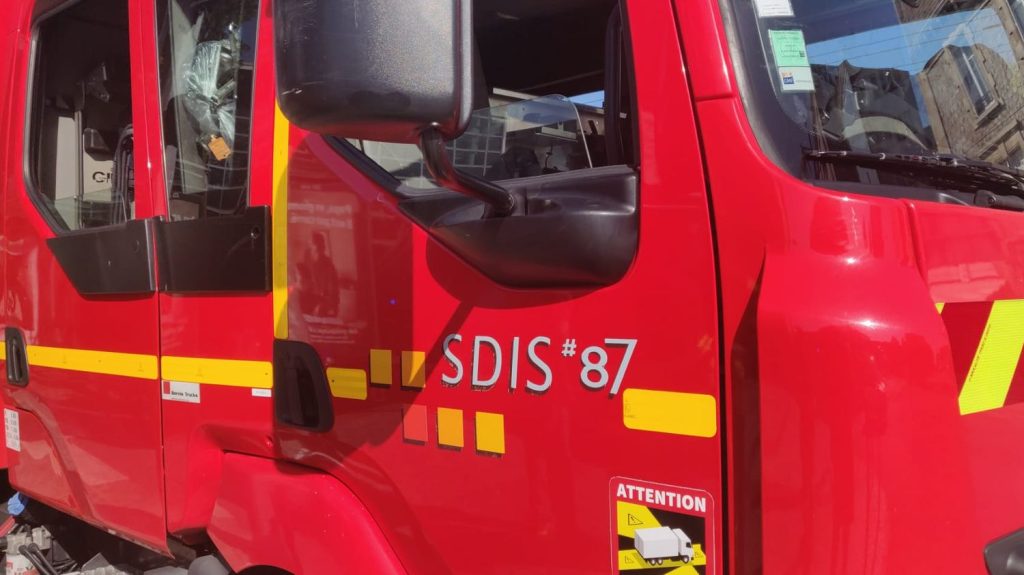 Deux morts lors d'une sortie plongée en Haute-Vienne
Il s'agit d'un moniteur de 62 ans et de son élève de 65 ans qui faisaint une balade sous-marine dans l'ancienne carrière de Montulat.