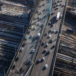 Périphérique parisien à 50 km/h : la région Île-de-France va demander à la maire de Paris de "renoncer à ce projet"
Une motion en ce sens va être déposée pour revenir sur la décision de la maire de Paris de vouloir abaisser la vitesse maximale à 50 km/h sur le périphérique à partir du 1er octobre.