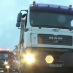 Mobilisation contre la vie chère en Martinique : les chauffeurs routiers rejoignent le mouvement
Mardi 24 septembre, les chauffeurs routiers ont rejoint le mouvement contre la vie chère en Martinique, en s'élançant sur les axes stratégiques pour bloquer Fort-de-France. La contestation grandit depuis début septembre, avec des manifestations parfois violentes.