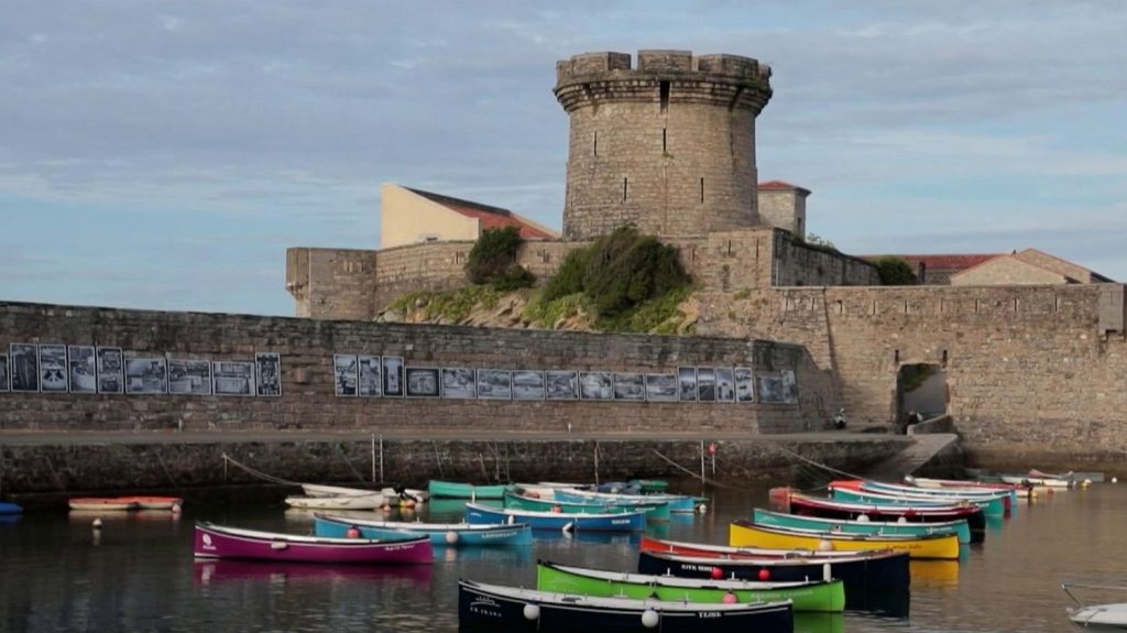 Pays basque : le fort de Socoa, la pépite de la baie de Saint-Jean-de-Luz
Construite sous Louis XIII, la forteresse maritime de Socoa est située au bout de la baie de Saint-Jean-de-Luz. Le lieu est prisé des habitants, qui apprécient son calme.