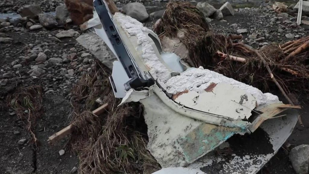 "On ne voyait que le bras et la tête" : des sinistrés témoignent après les intempéries dans les Hautes-Pyrénées
Dans les Hautes-Pyrénées, lundi 9 septembre, deux jours après des inondations catastrophiques, les habitants sont encore sous le choc.