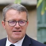 Périphérique parisien à 50 km/h : le nouveau ministre des Transports François Durovray va rencontrer la maire de Paris Anne Hidalgo
La vitesse maximale sur cet axe de 35 kilomètres, qui fait le tour de la capitale, va être limitée à 50 km/h à partir du 1er octobre.