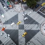 Japon : une peinture automobile refroidissante pour lutter contre les fortes chaleurs
Au Japon, l'été, les températures restent désormais bloquées pendant des semaines au-dessus des 30 degrés et les entreprises cherchent des solutions pour tenter de rafraîchir le quotidien des habitants.