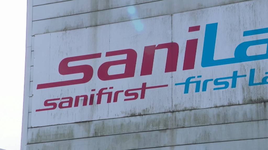 Emploi : les salariés de Sanifirst mutés au Portugal avec un salaire divisé par trois ?
L’entreprise Sanifirst, un fabricant de robinet installé en Charente, a décidé de se délocaliser au Portugal, le groupe se disant en difficulté financière depuis dix ans. La direction a proposé aux neuf salariés une mutation dans ce pays, pour un salaire divisé par deux ou par trois.
