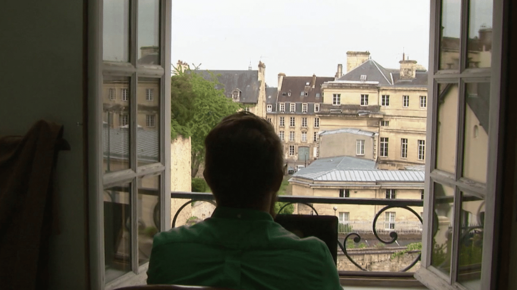 Économie : le télétravail de plus en plus limité
Sorte d’héritage de la période Covid, le télétravail est de plus en plus réglementé, voire limité par les entreprises en France. Qu’en pensent les travailleurs ?