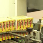 Vente de Doliprane : avec l'État actionnaire, les garanties sont-elles suffisantes ?
L'État va entrer au capital de Sanofi, mais la filiale qui produit le Doliprane passera sous pavillon américain. Le gouvernement a imposé des conditions, qui ne sont pas suffisantes aux yeux des salariés.