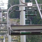 Alpes-de-Haute-Provence : quel avenir pour la station du Grand Puy ?
En raison d’une fréquentation en berne notamment causée par le manque de neige, la station de Seyne-les-Alpes est devenue un véritable problème pour la municipalité. Dimanche 6 octobre, les habitants vont voter pour ou contre le maintien des remontées mécaniques, essentielles à la vie de la station.