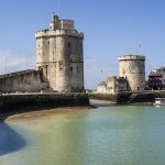 Budget : la Culture relativement épargnée avec une rallonge espérée pour le patrimoine et une réforme imminente du Pass Culture
Le ministère de la Culture se voit allouer un budget de 4,45 milliards d'euros pour 2025, soit le maintien du montant de l'an dernier.