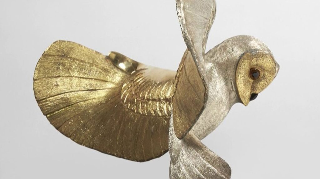 La chasse au trésor de la Chouette d’Or résolue 31 ans après
Il y a 31 ans, deux hommes lançaient une chasse au trésor qui devait mener à une sculpture, réplique d'une chouette en or, estimée à 150 000 euros. Le trésor a été déterré dans la nuit du 2 au 3 octobre.
